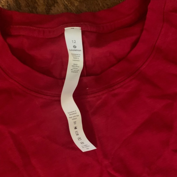 Lululemon Muscle tank top - Picture 3 of 3